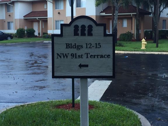 4th image of 829 NW 91st Ter
