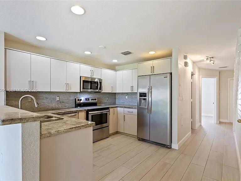 3126 SW 128th Ave #157 — Photo 7