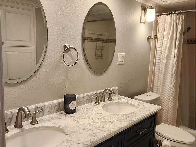 12600 Melville Dr #123 — Photo 15
