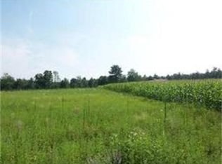 2 North Rd, Montgomery, MA 01085