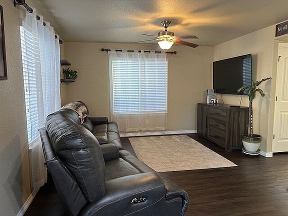 4th image of 9839 Silver Stirrup Dr