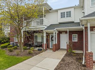 5561 Acorn Ln, Sterling Heights, MI 48314