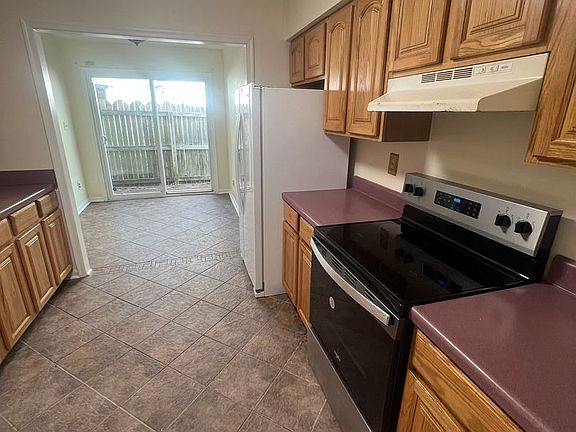 3rd image of 1642 High Plains Dr