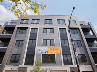 The Aura Apartments, Chicago, IL 60613