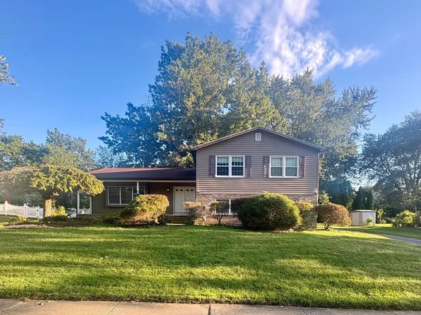 4150 Stone Run Dr, York, PA 17402