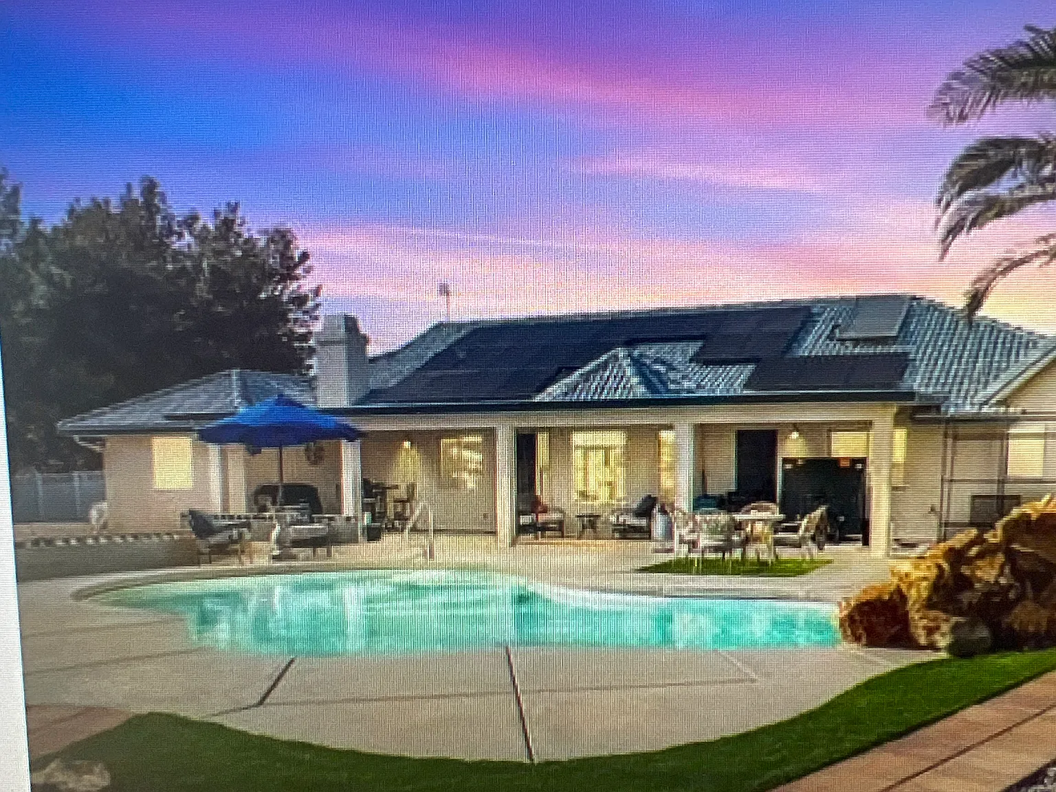 3 bed, 2215 sqft, $4,000 — Photo 3