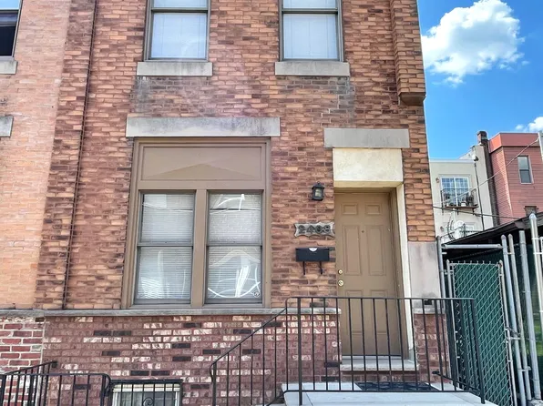 2408 S Watts St, Philadelphia, PA 19148