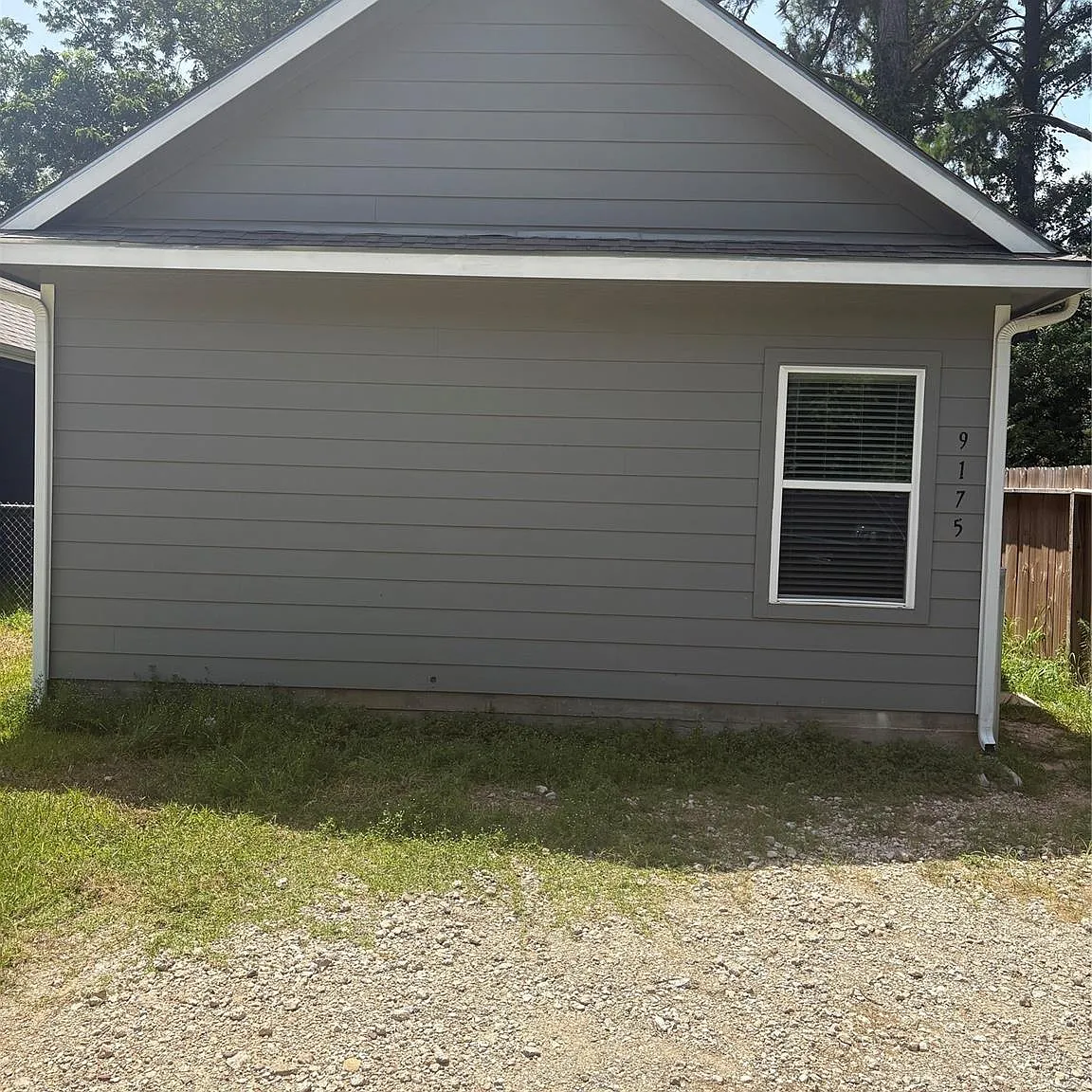 2 bed, 2.0 bath, 958 sqft, $1,295 — Photo 1