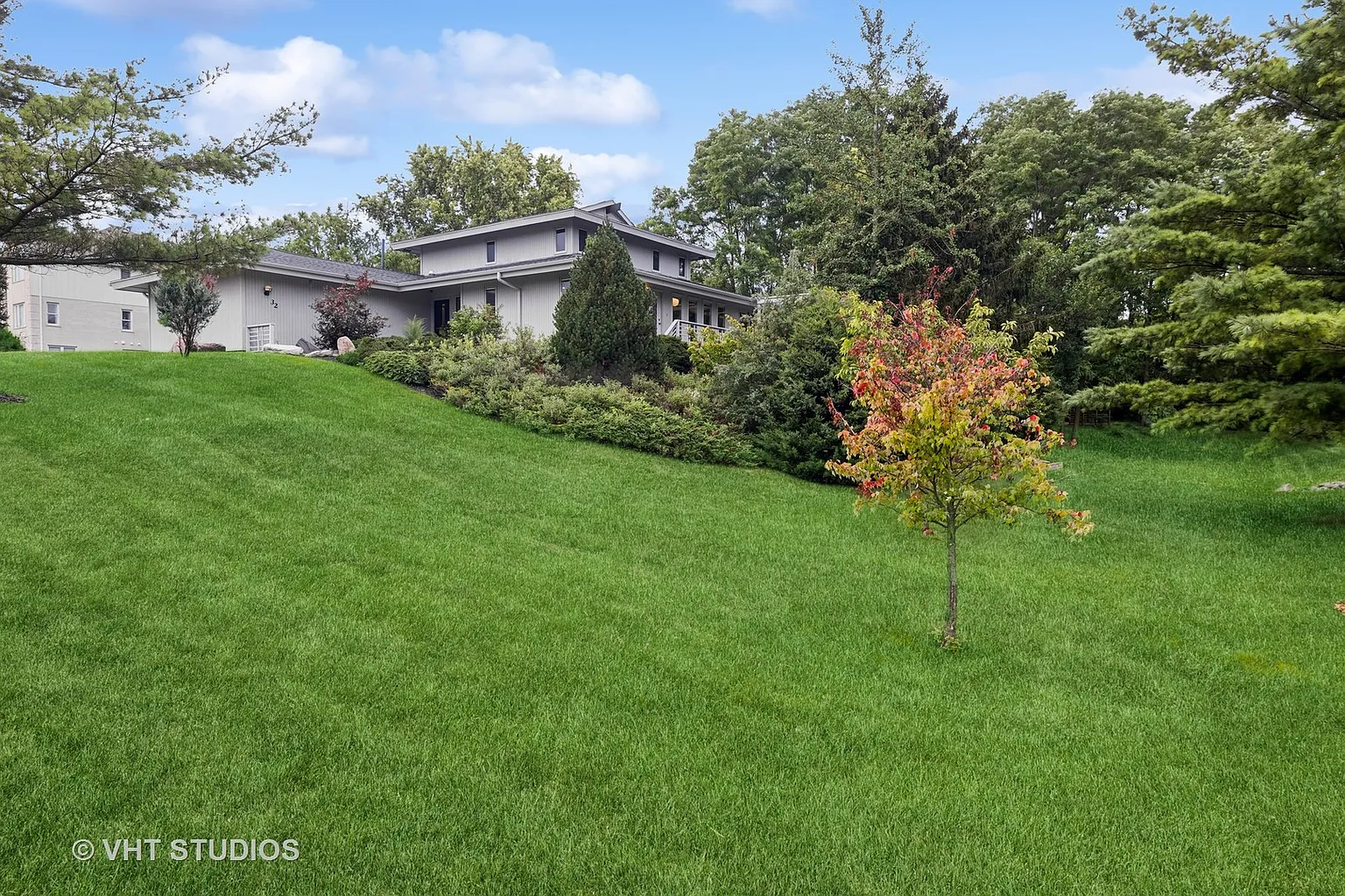 32 Emily Ln photo 1