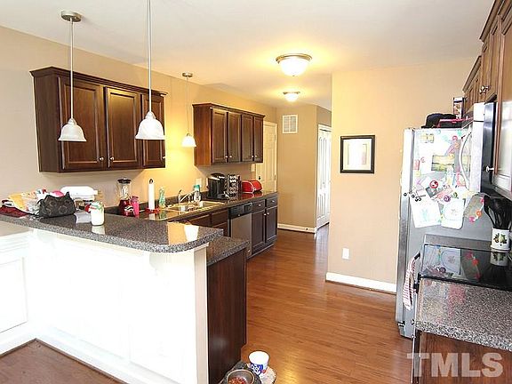 4th image of 27 Cherrywood Dr
