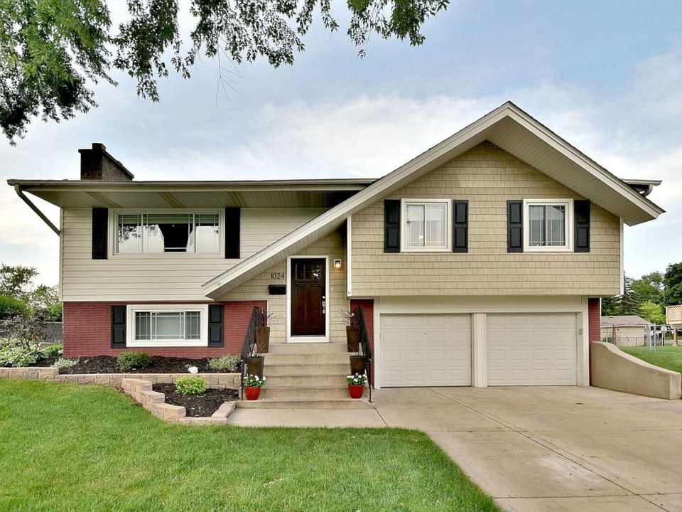 1st image of 1024 Bourne Ln