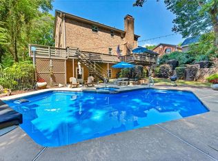 978 Nottingham Rd, High Point, NC 27262