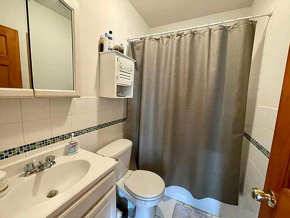 5th image of 169 Halsey St #4FF