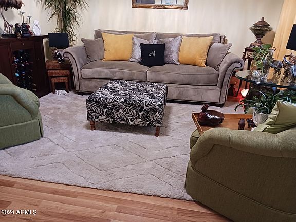 4th image of 10723 W SALEM Drive