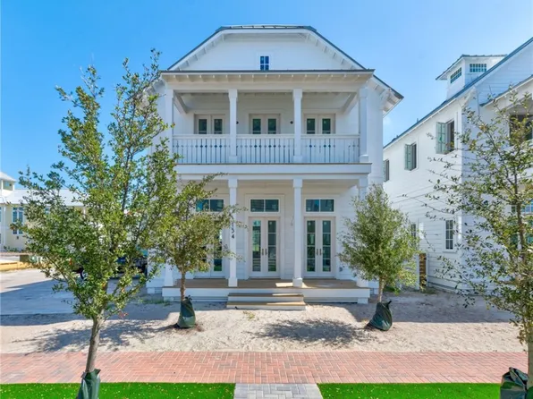 154 Speckled Egg Ln, Port Aransas, TX 78373