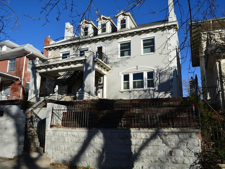 1st image of 736 N Ogden St APT 3