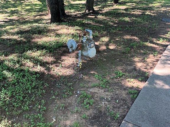 5th image of 1215 E Continental Blvd