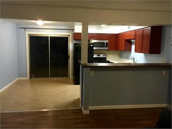 903 N Lincoln Avenue