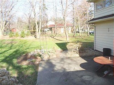 3rd image of 449 Janes Ln