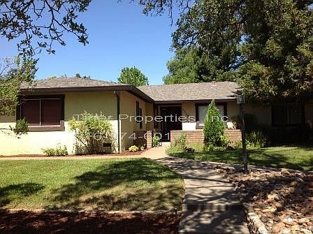 2nd image of 4535 Wawona Cir