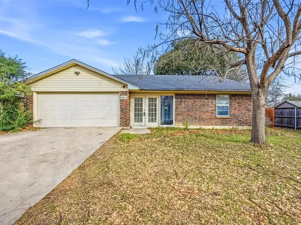 1611 Paisley St, Denton, TX 76209