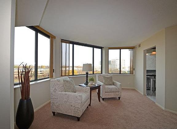 2nd image of 6566 France Avenue S