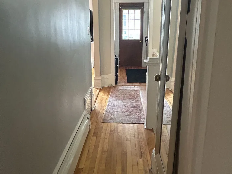 427 Sunnyside Ave #B — Photo 7