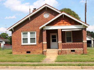 91 Lowell St, Ninety Six, SC 29666