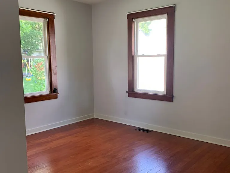 501 Hoover Ave — Photo 7
