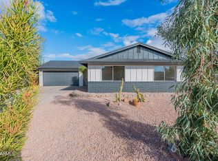 2338 E Shaw Butte Dr, Phoenix, AZ 85028