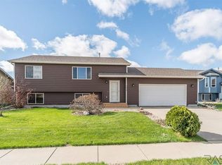 7813 W 44th St, Sioux Falls, SD 57106