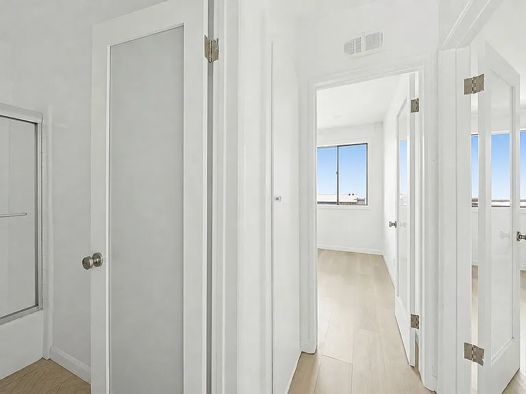 337 S Rexford Dr #3 — Photo 10