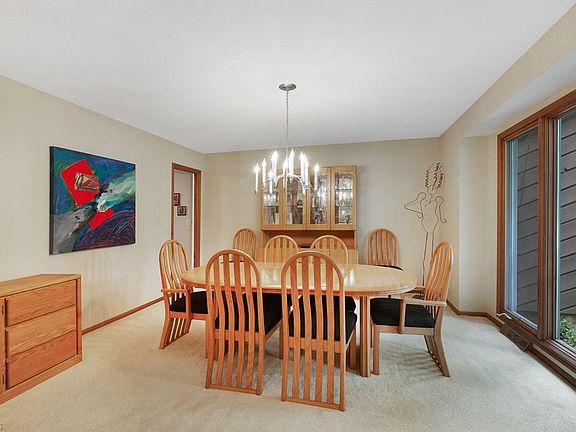 4th image of 36050 Pepper Dr