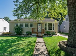4706 Rosewold Ave, Royal Oak, MI 48073