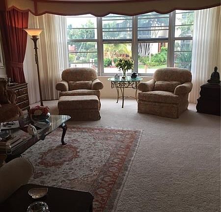 5th image of 3051 NE 48th St APT 110