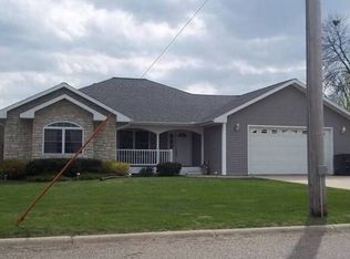308 South Dr, Middletown, IA 52638