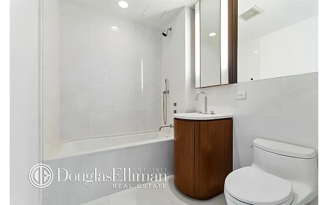 Rented by Douglas Elliman | media 39