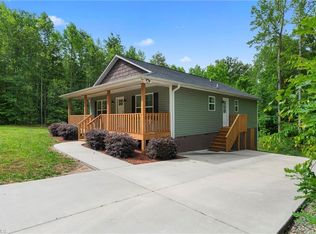 247 Lake Dr #9, Lexington, NC 27295