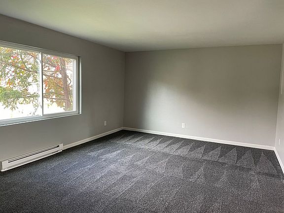 3rd image of 22 Marson Dr #3
