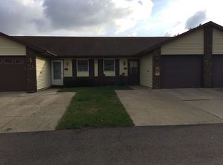 1313 Berkley Cir, Mishawaka, IN