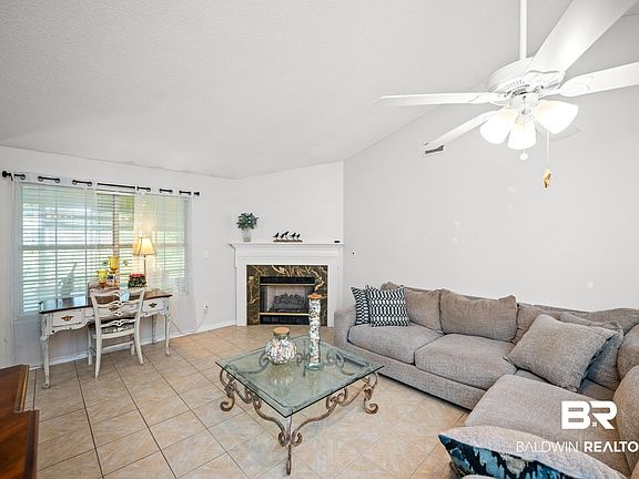 3rd image of 2578 Manuel Dr