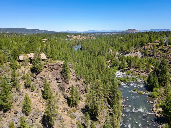 19713 Sunshine Way, Bend, OR 97702