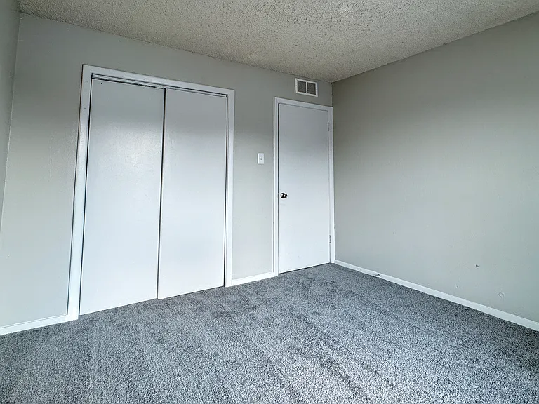 The Vibe Apartments — Photo 9
