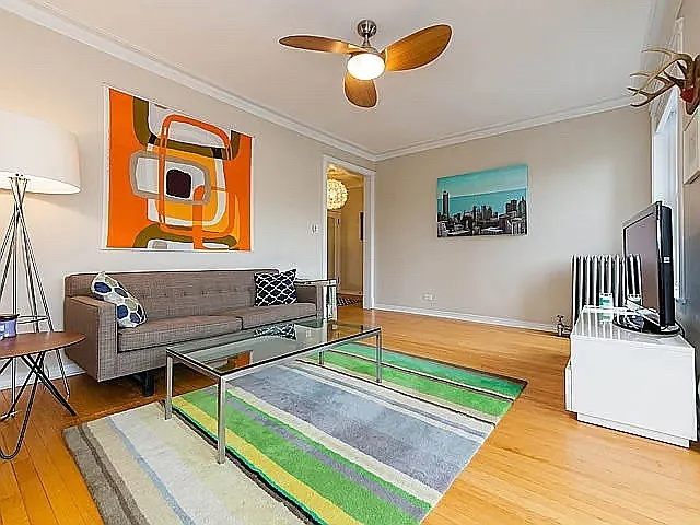 6008 N Glenwood Ave #3 — Photo 3
