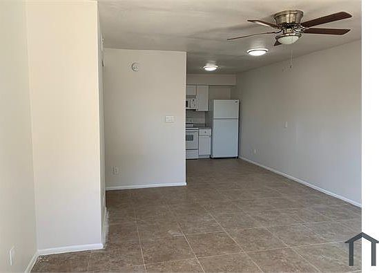 2nd image of 2743 E Tierra Buena Ln APT 4