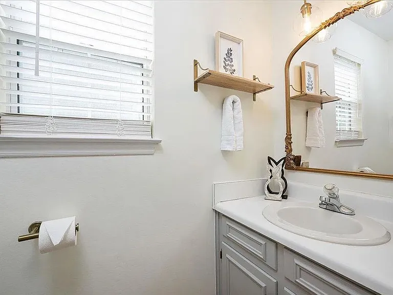 4520 Timberhurst Dr — Photo 16