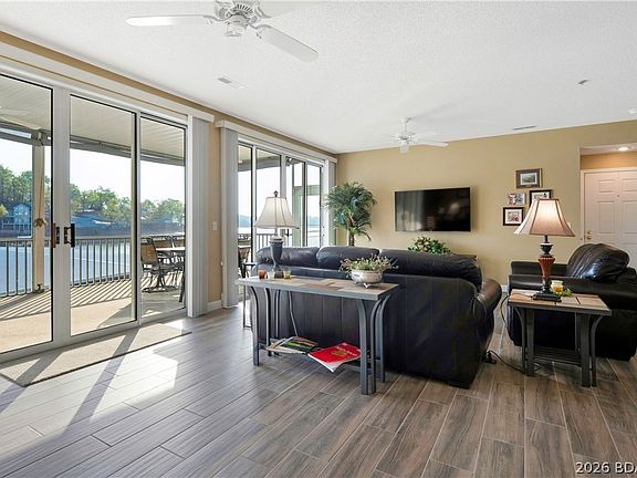 4th image of 40 Summer Place Ct #1B
