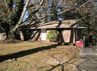 2582 Addison Dr, Doraville, GA 30340