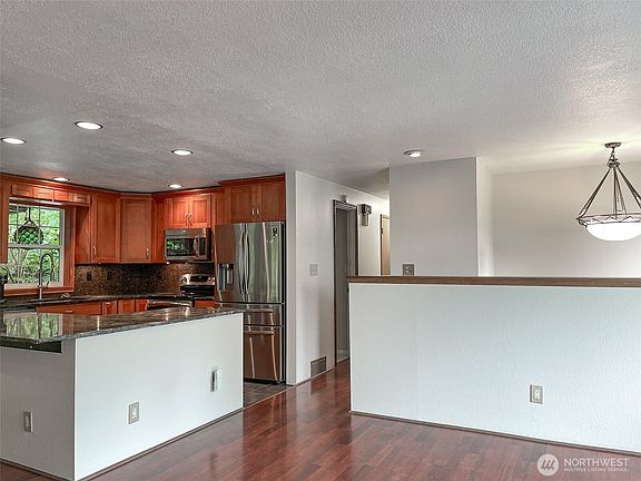 5th image of 11857 SE 282nd Street