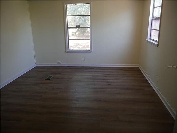4th image of 8255 Richmond St